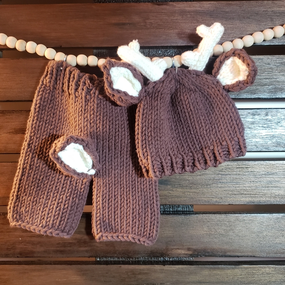 Newborn photo shoot outfit